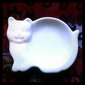 Mini Decorative Cat Dish
