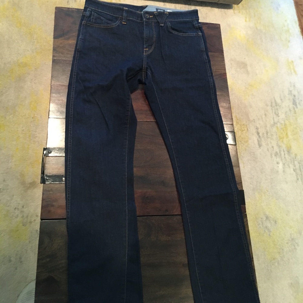 Volcom solver size 31