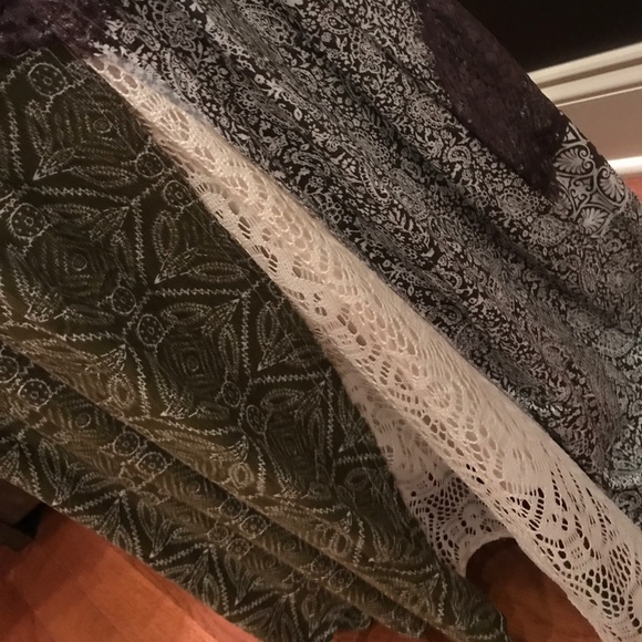 Gimmicks patch work skirt rare ! NWT - Picture 3 of 7