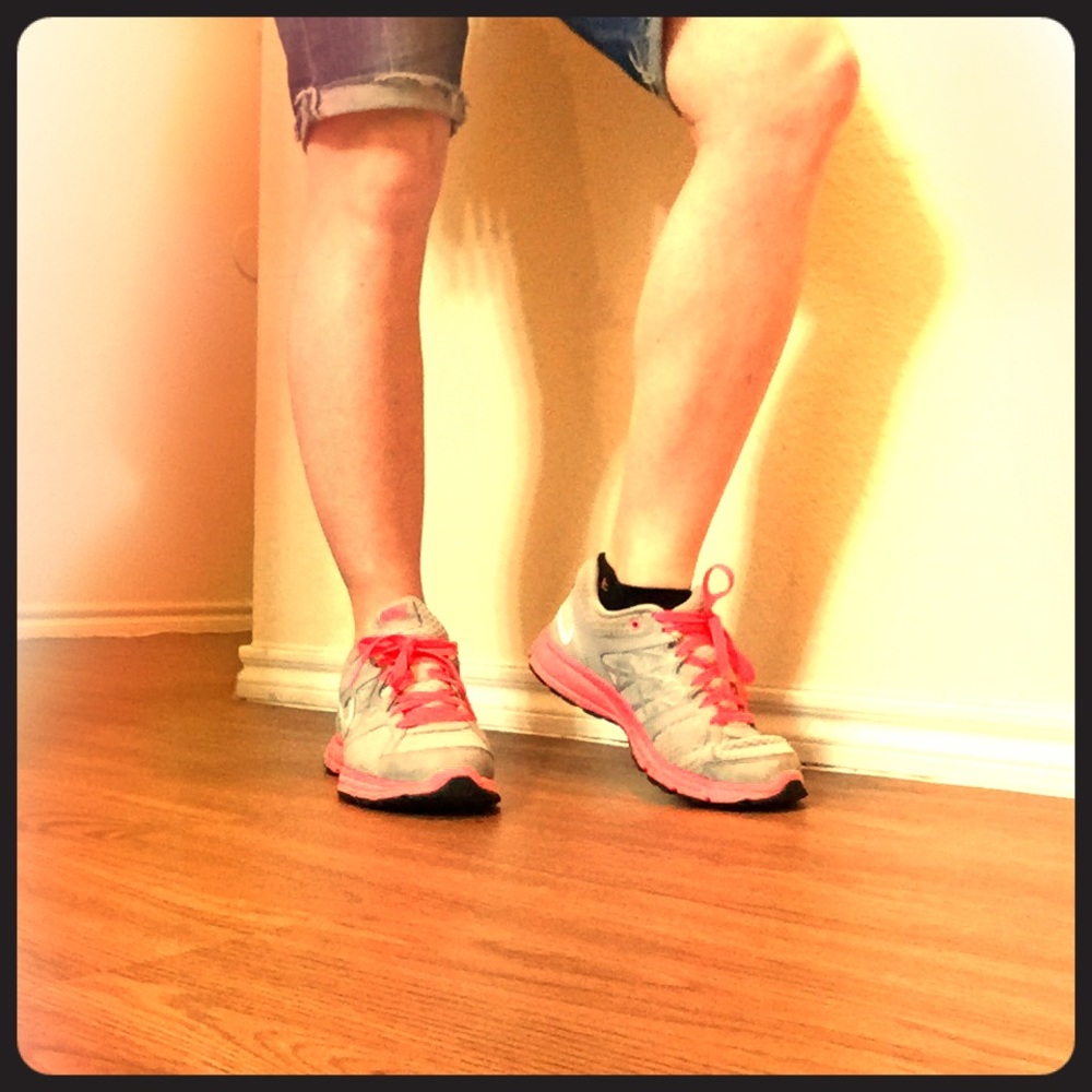Nike RELENTLESS 2 size 7