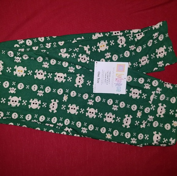 LuLaRoe Pants - LuLaRoe OS leggings Halloween skulls nwt