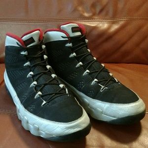 Nike Air Jordan IX Johnny Kilroy
