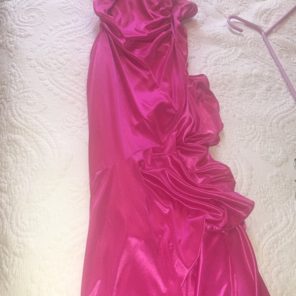 Pink prom dress - Picture 6 of 7