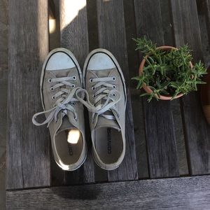 Grey converse sneakers size 8 women's