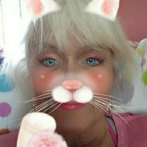 Meet your Posher, Lynn