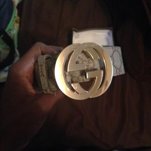 Gucci belt