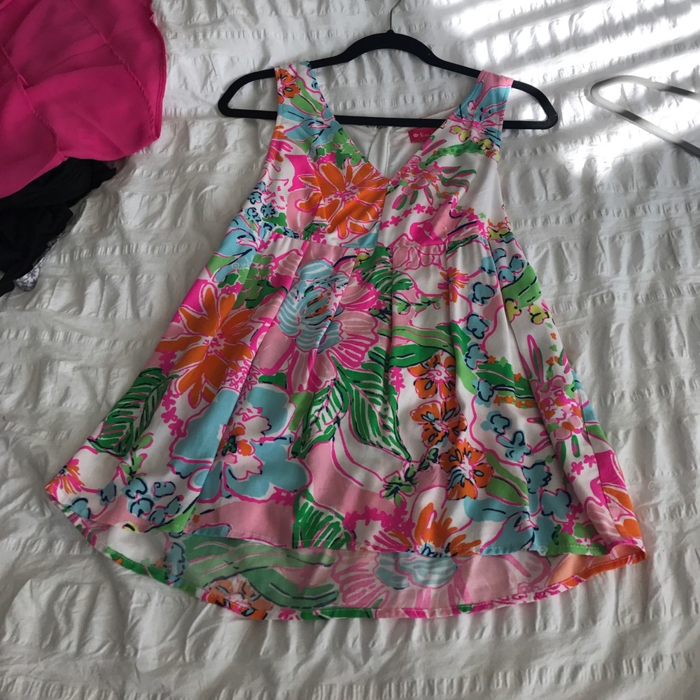 Lilly for target top