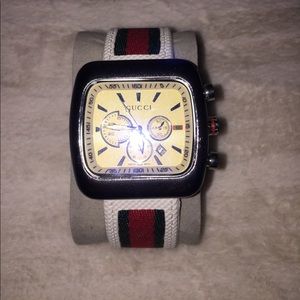 Gucci Watch 💕