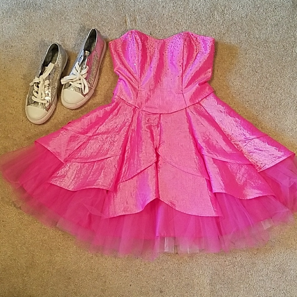 Morgan & Co. Formal Dress