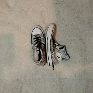 Hight top Converse