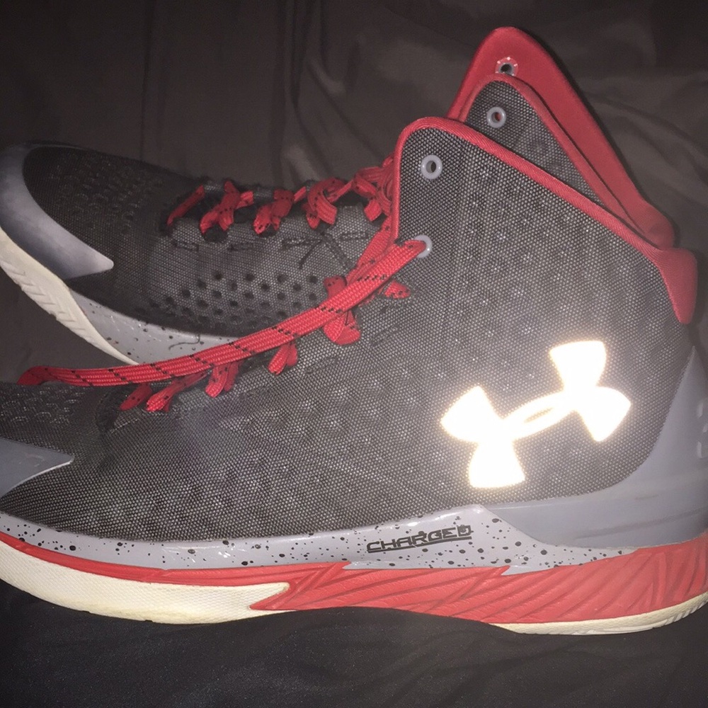 Under armour curry 1s