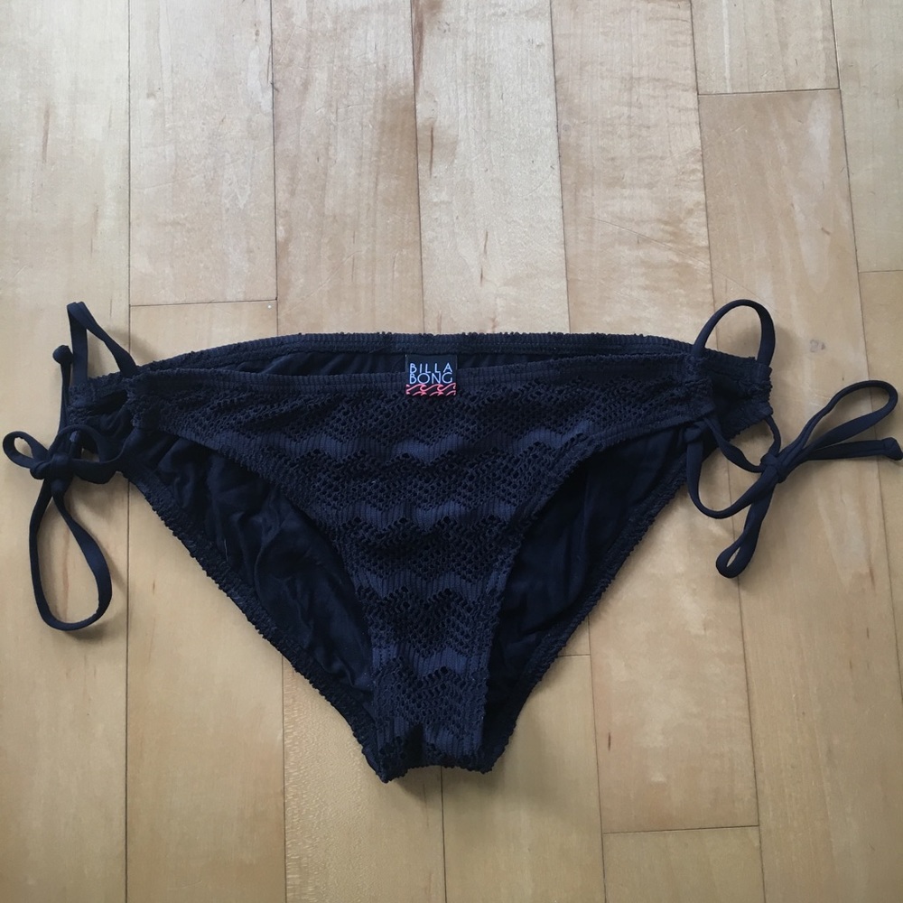 Billabong Crochet Bikini Bottoms - Size Medium