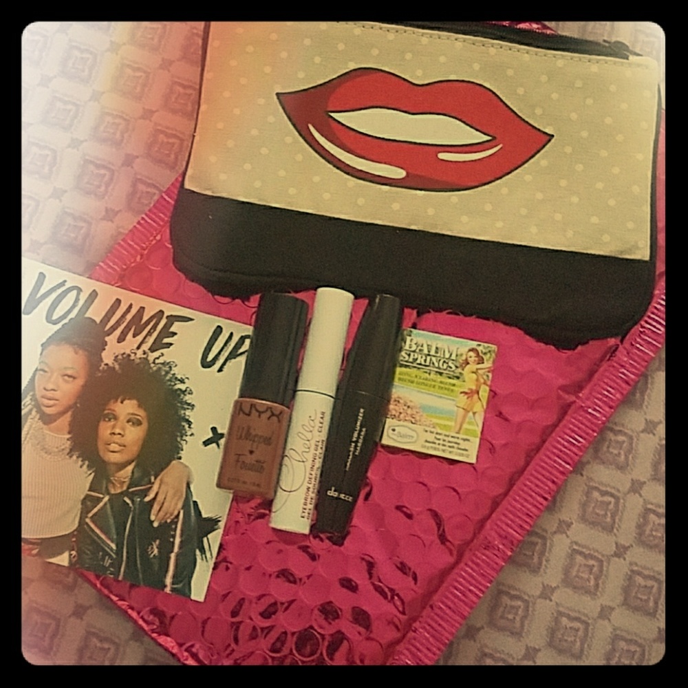 Ispy make-up bundle