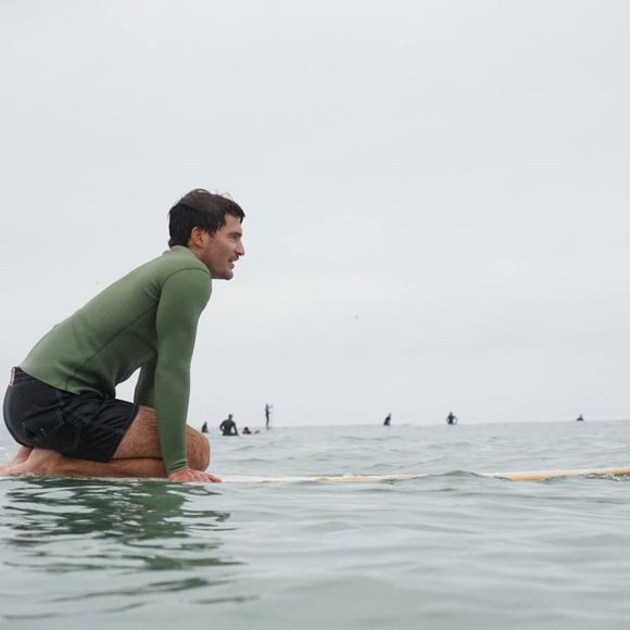 MEET YOUR POSHERS - Picture 2 of 3