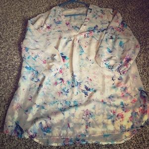 💕 Floral Water Color V Neck Blouse 💕