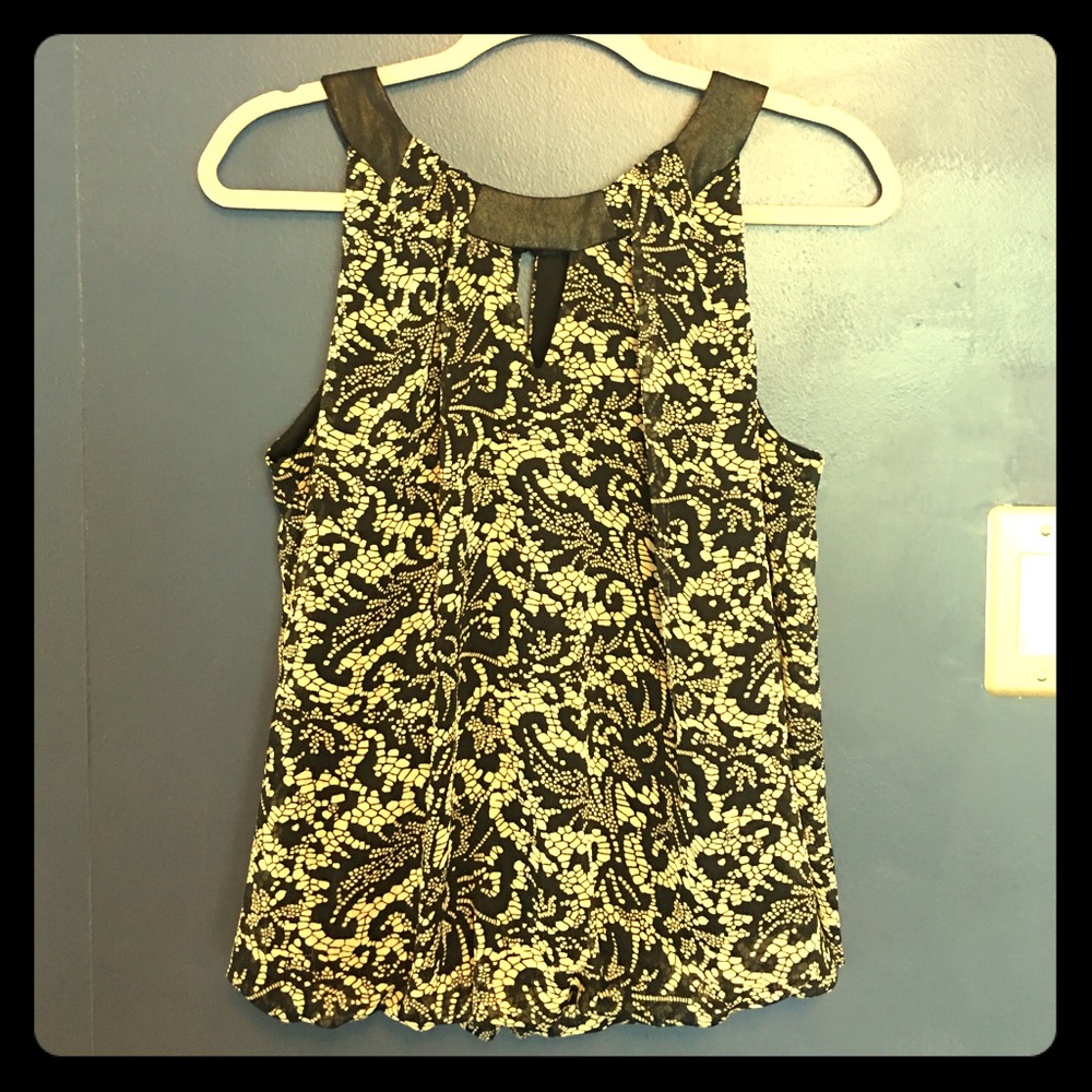 BCX Black & Nude Patterned Tank