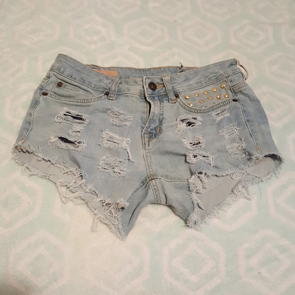 Light Wash Distressed Shorts with Gold Buttons