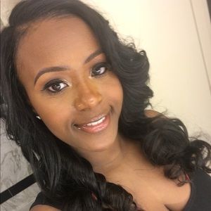 Meet your Posher, Sonia