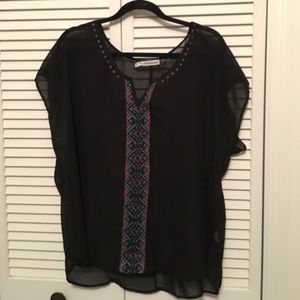 2X Plus Size short sleeved blouse from Maurice's!