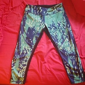Zella Capri leggings
