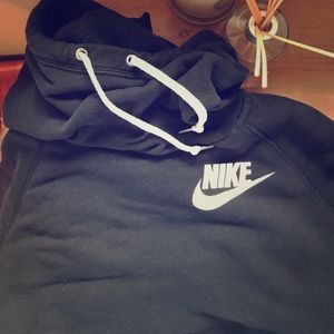 Nike Turtle Neck Sweatshirt