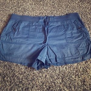 💕💕Loft Blue Cargo Shorts💕💕