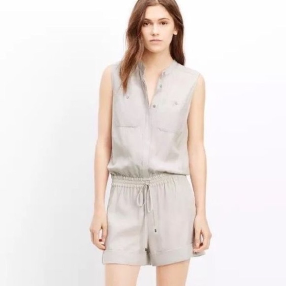 VINCE grey romper