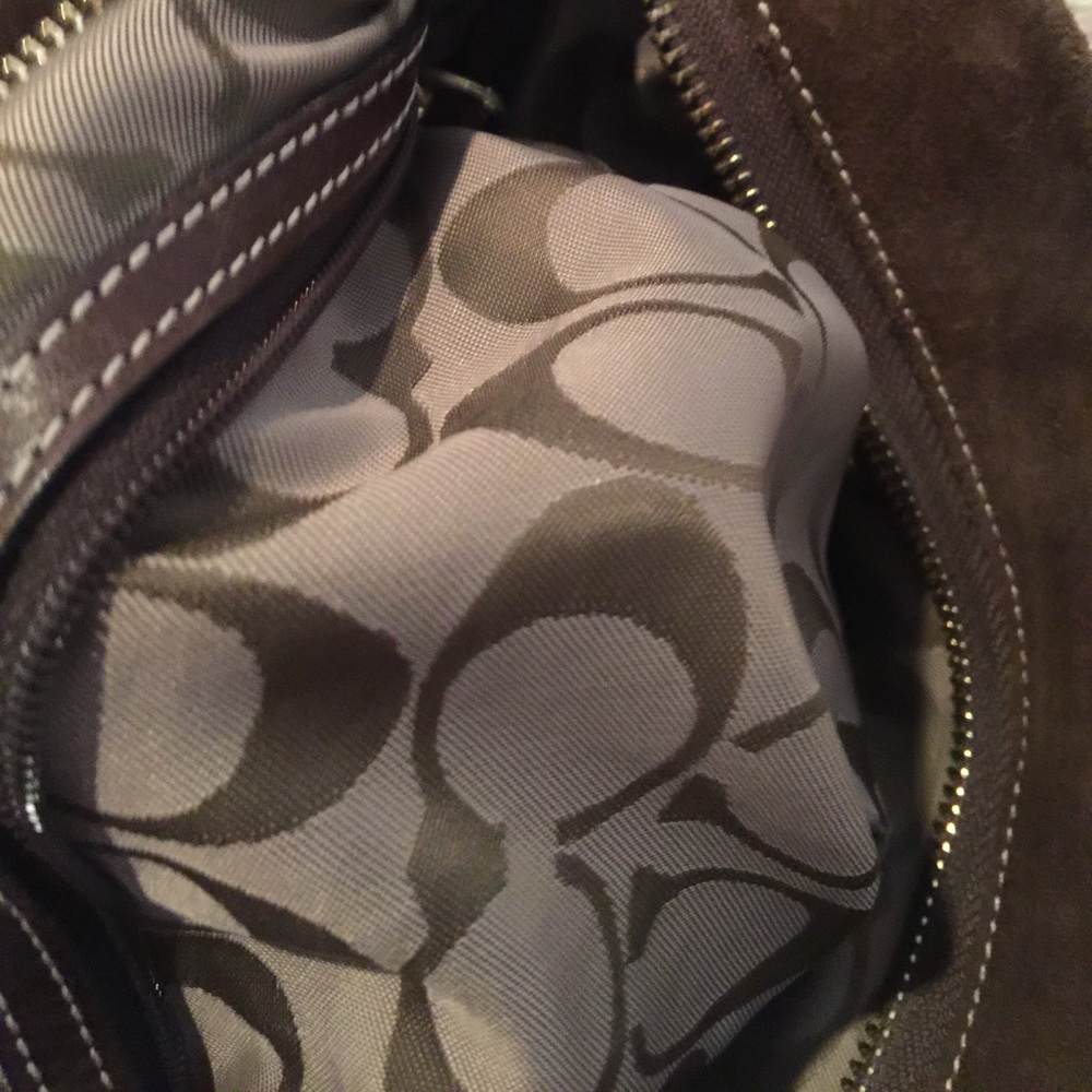 Coach Bag - Picture 2 of 2