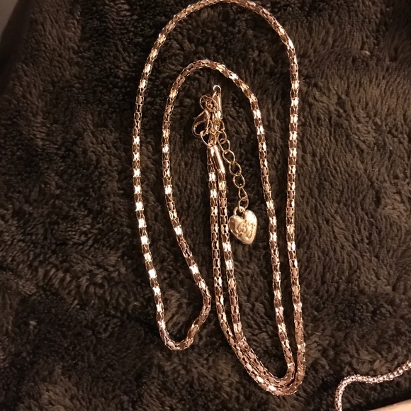 Betsey Johnson Jewelry - Betsey Johnson goldtone 26 inch chain