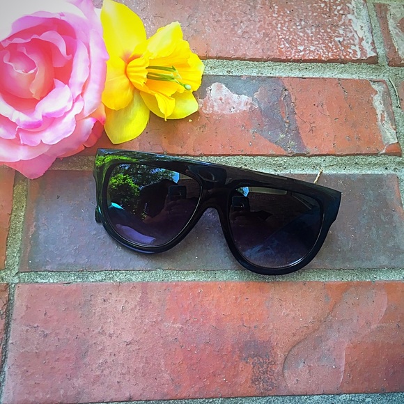 "Daaaaamn Gina" Oversized Shadow Flat Top Aviators - Picture 2 of 4