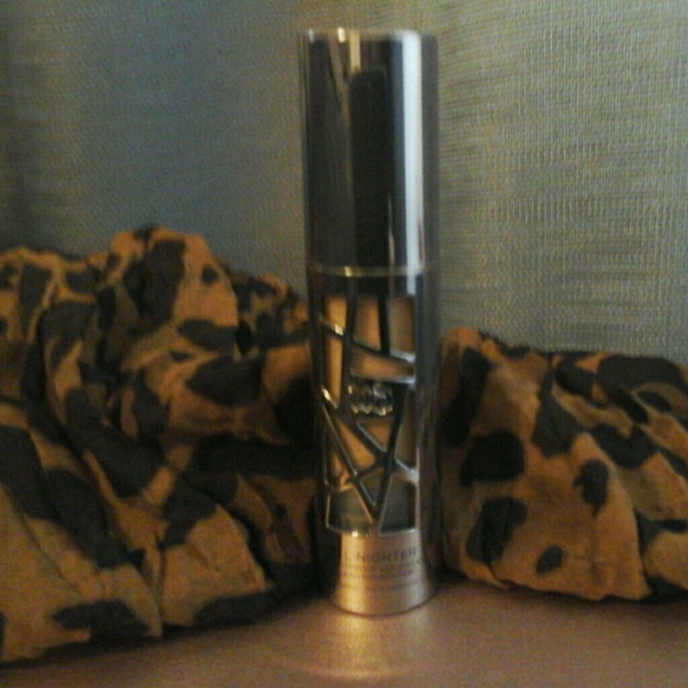 Urban Decay All Nighter Liquid Foundation