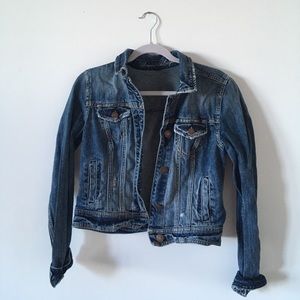 Cutoff jean jacket