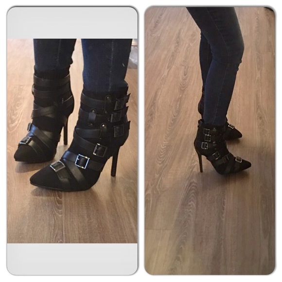 Black suede strappy boots - Picture 4 of 5