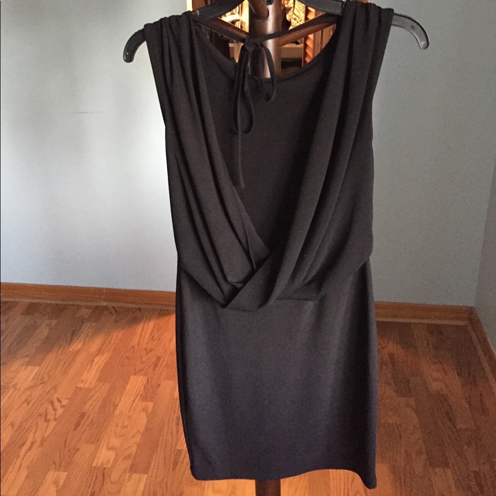 BLACK OPEN BACK DRESS✨