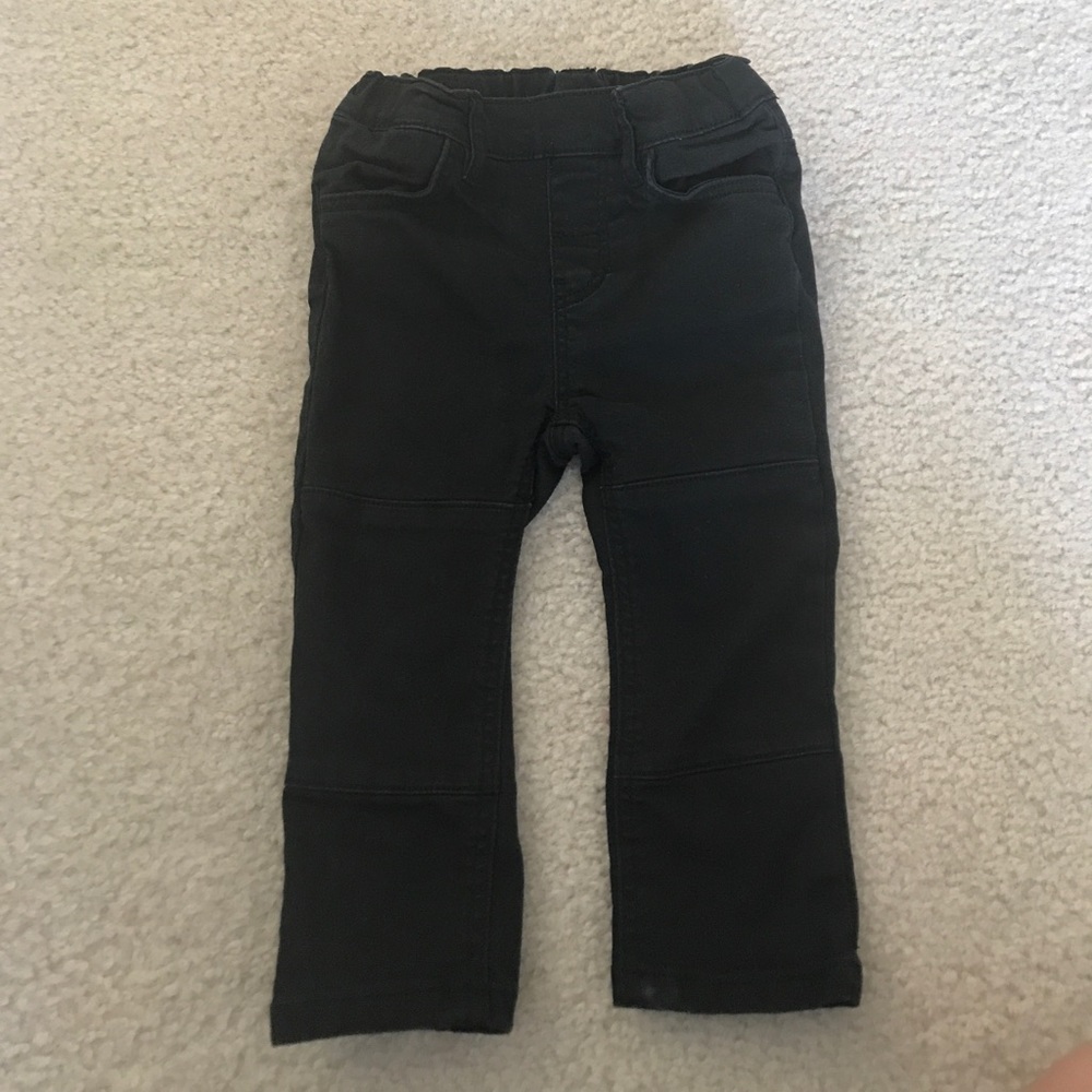H&M • Gender Neutral Black Skinny Pants • 12-18M