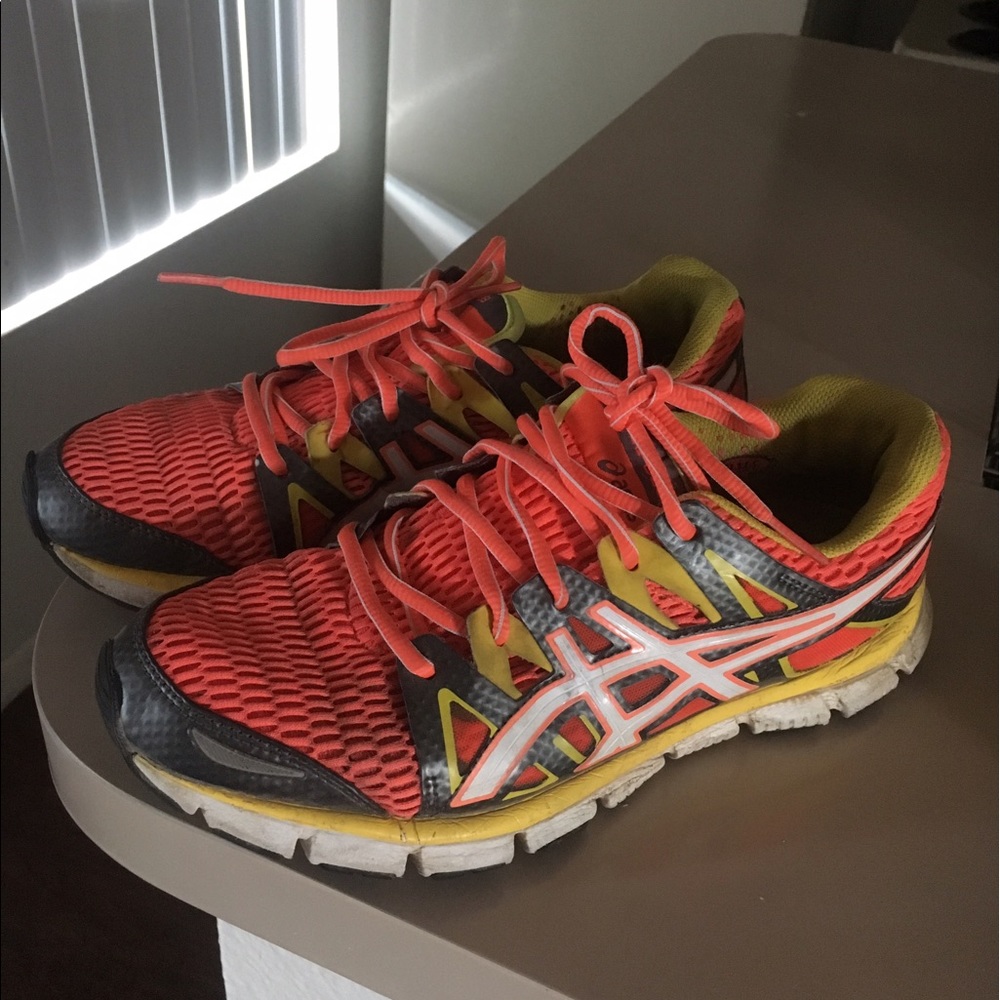 Asiscs Gel Running Shoe