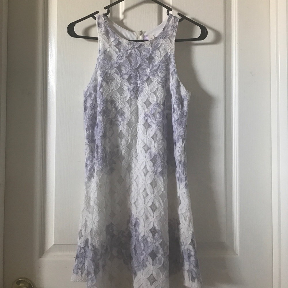 Francesca's White and Lavender Lace Shift Dress