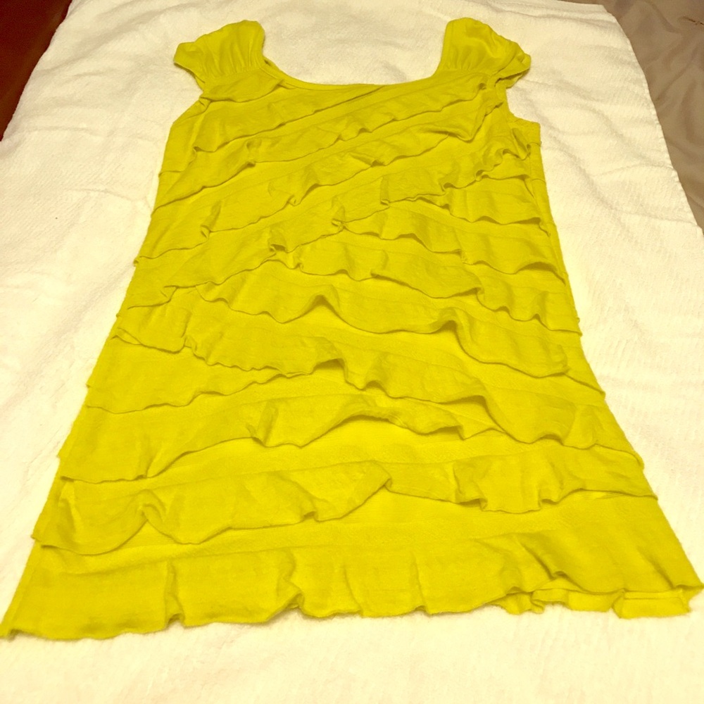 Ruffled, yellow sleeveless top