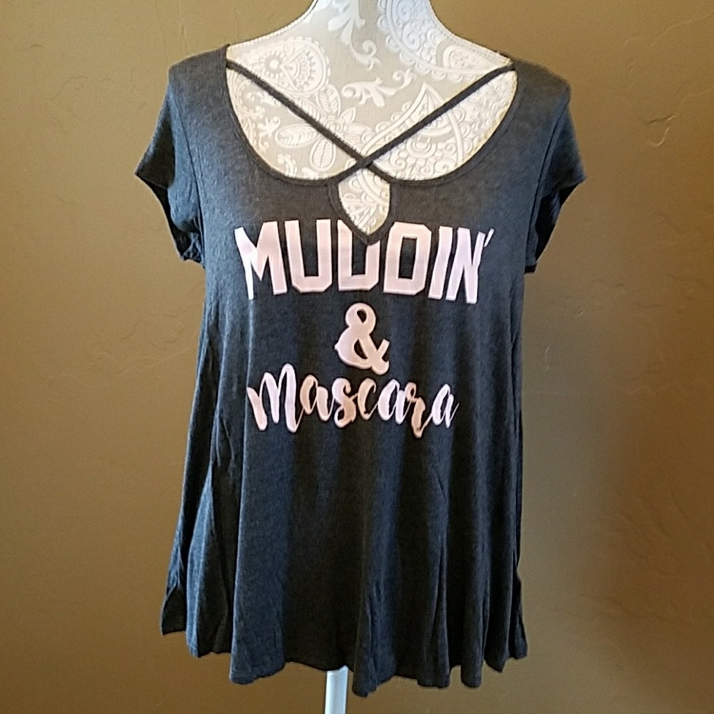 Muddin &Mascara flowy graphic tee - Picture 2 of 2