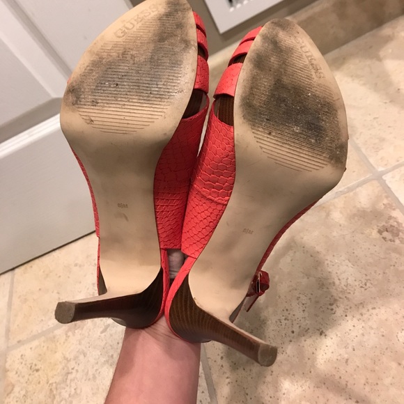 Guess sling back peep toe. Spring color! - Picture 3 of 3