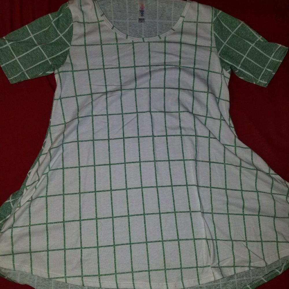 LuLaRoe XS perfect t green and white EUC
