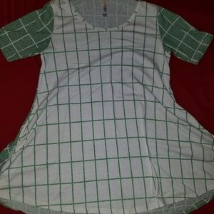 LuLaRoe XS perfect t green and white EUC
