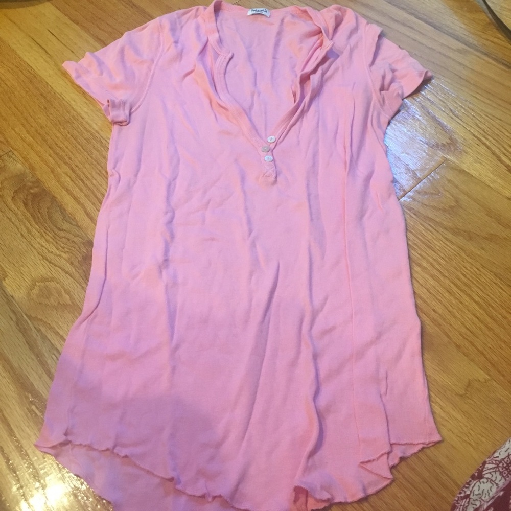 Pink splendid tshirt five 5$ items for $13