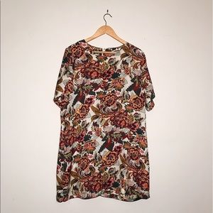 Floral print mini shift dress