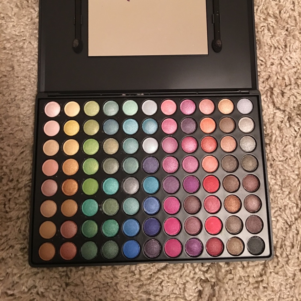 Coastal Scents 88 Ultra Shimmer Palette
