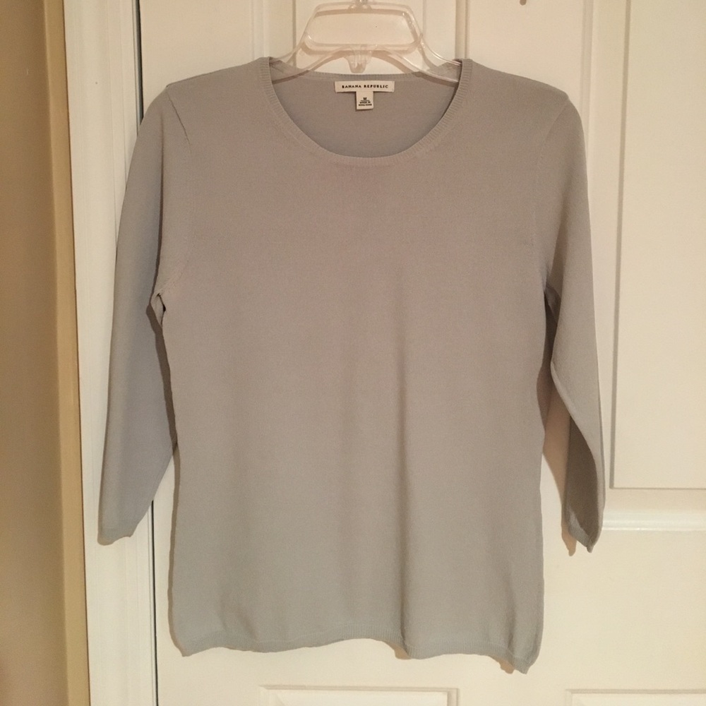 Banana Republic - Grey  3/4 Sleeve Top