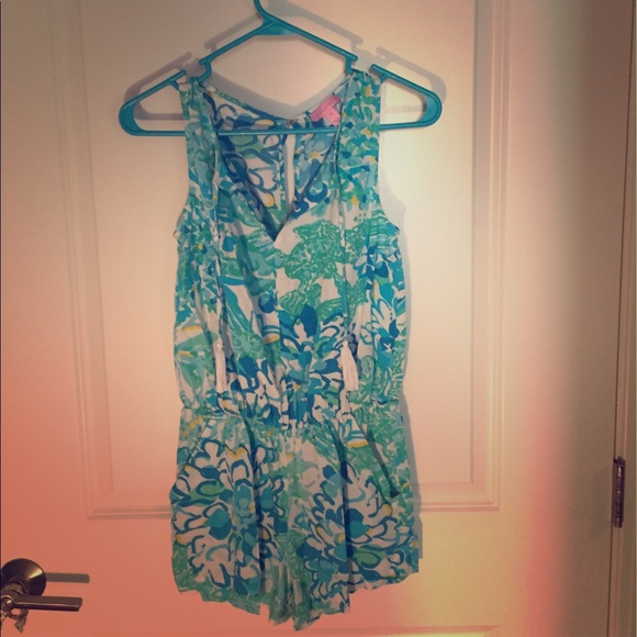 Lilly Pulitzer Pants - ❌SOLD❌ Lilly Pulitzer romper, xs