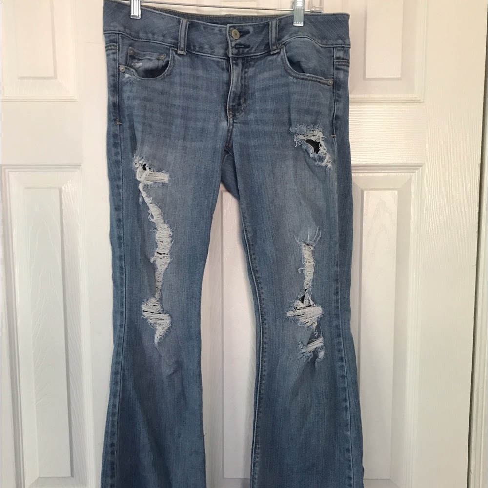 American Eagle Ripped Jeans