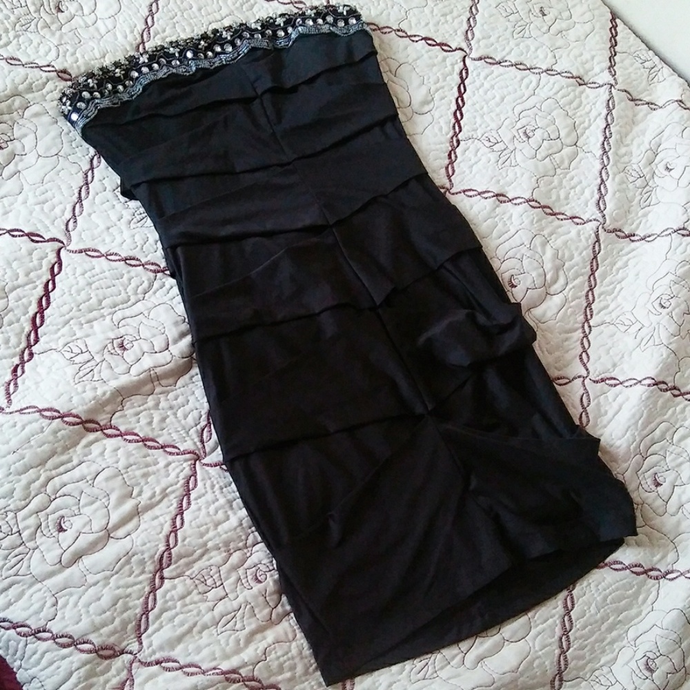 Nikibiki Beads Black Dress