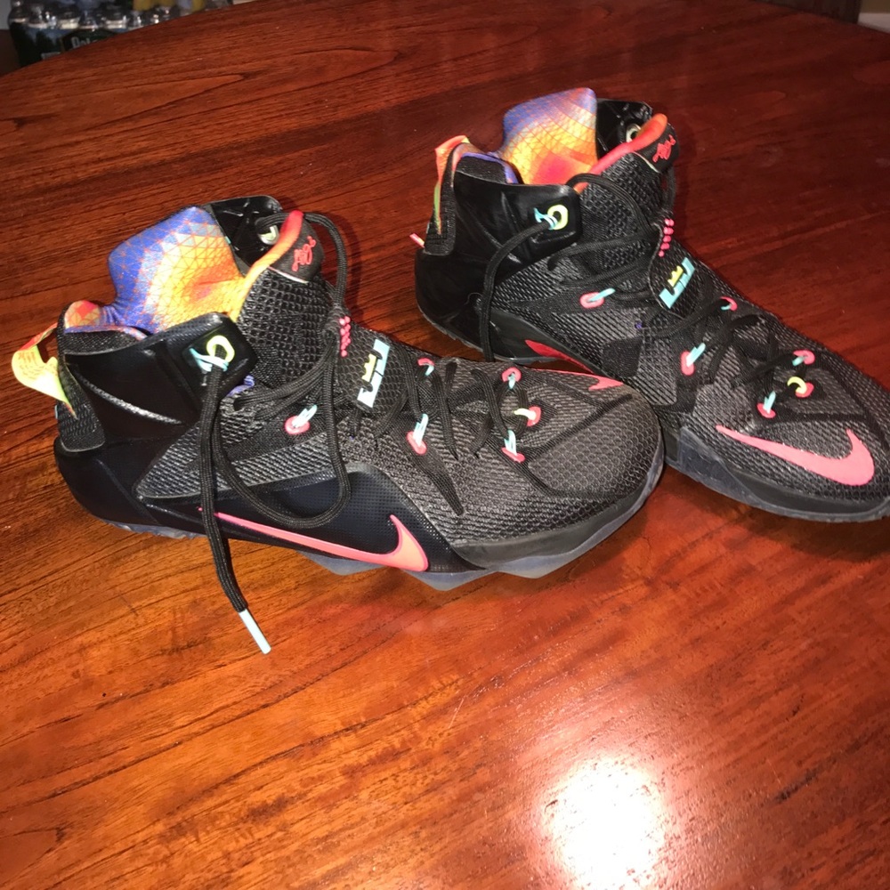 Nike lebron 12 basketball sneaker